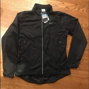New with tags womens Nike windbreaker size Medium!